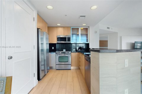 Купить отель в Форт-Лодердейл, Флорида 1 спальня, 95.5м2, № 2015467 - фото 7