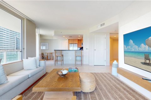 Купить отель в Форт-Лодердейл, Флорида 1 спальня, 95.5м2, № 2015467 - фото 5