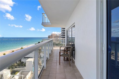 Купить отель в Форт-Лодердейл, Флорида 1 спальня, 95.5м2, № 2015467 - фото 22