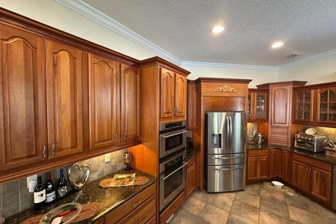 House in Orlando, Florida 4 bedrooms, 371.42 sq.m. № 2166419 - photo 15