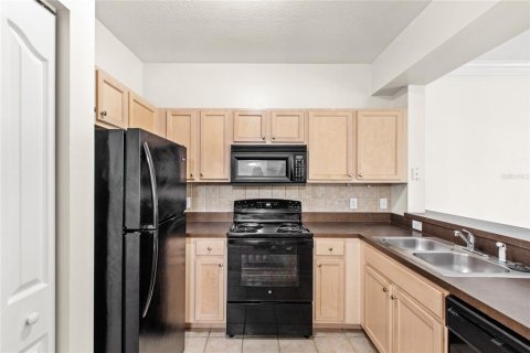 Condo in Orlando, Florida, 1 bedroom  № 1751019 - photo 5