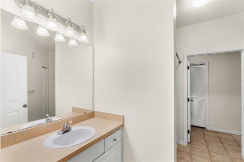 Condo in Orlando, Florida, 1 bedroom  № 1751019 - photo 10