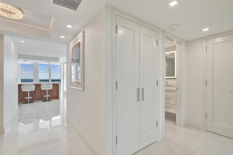 Copropriété à vendre à Fort Lauderdale, Floride: 3 chambres, 222.97 m2 № 2181902 - photo 27