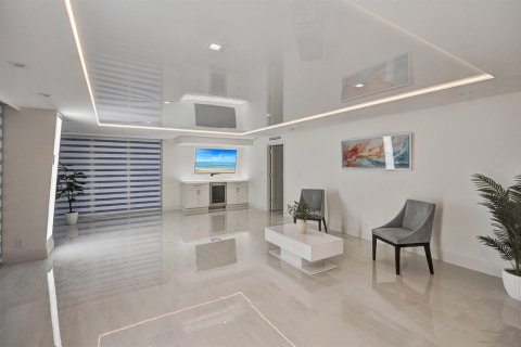 Copropriété à vendre à Fort Lauderdale, Floride: 3 chambres, 222.97 m2 № 2181902 - photo 29