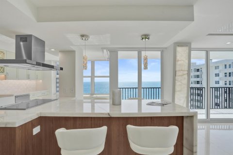 Copropriété à vendre à Fort Lauderdale, Floride: 3 chambres, 222.97 m2 № 2181902 - photo 11
