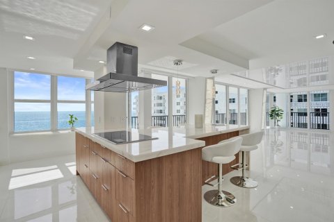 Copropriété à vendre à Fort Lauderdale, Floride: 3 chambres, 222.97 m2 № 2181902 - photo 7