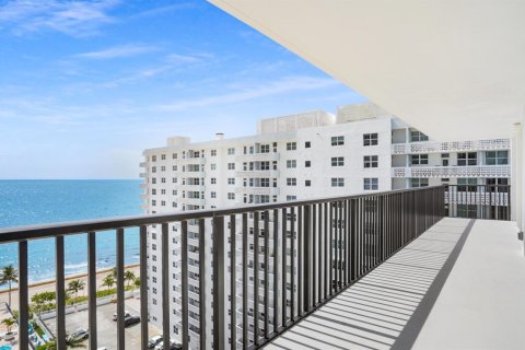 Copropriété à vendre à Fort Lauderdale, Floride: 3 chambres, 222.97 m2 № 2181902 - photo 13
