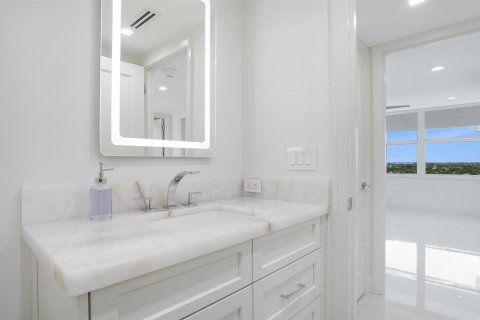 Copropriété à vendre à Fort Lauderdale, Floride: 3 chambres, 222.97 m2 № 2181902 - photo 22