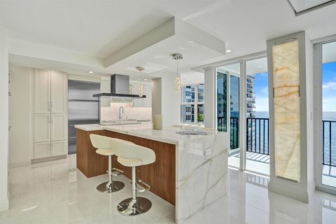 Copropriété à vendre à Fort Lauderdale, Floride: 3 chambres, 222.97 m2 № 2181902 - photo 6