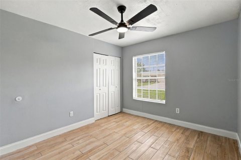 Villa ou maison à louer à Palm Bay, Floride: 3 chambres, 108.32 m2 № 2413794 - photo 11