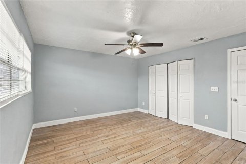 Villa ou maison à louer à Palm Bay, Floride: 3 chambres, 108.32 m2 № 2413794 - photo 13