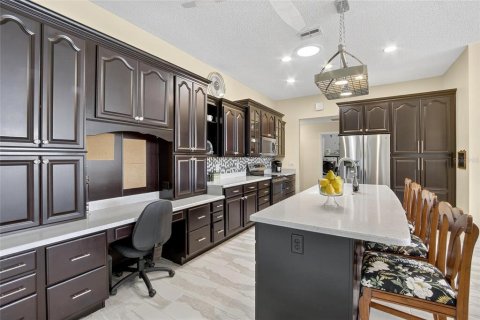 Condo in Sun City Center, Florida, 3 bedrooms  № 1899546 - photo 25