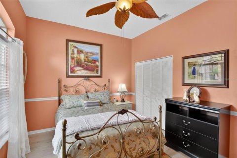 Condo in Sun City Center, Florida, 3 bedrooms  № 1899546 - photo 22