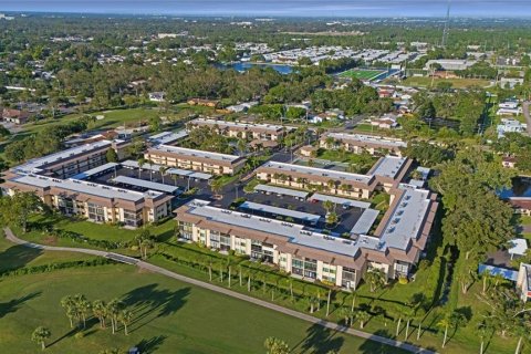 Condominio en venta en Largo, Florida, 2 dormitorios, 97.08 m2 № 1841598 - foto 3