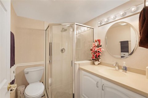 Condominio en venta en Largo, Florida, 2 dormitorios, 97.08 m2 № 1841598 - foto 17