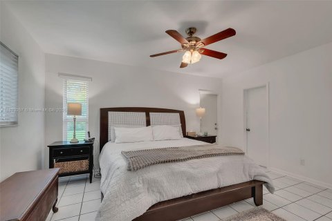 Casa en venta en Pinecrest, Florida, 5 dormitorios, 218.23 m2 № 1920944 - foto 23