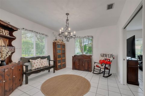 Casa en venta en Pinecrest, Florida, 5 dormitorios, 218.23 m2 № 1920944 - foto 21