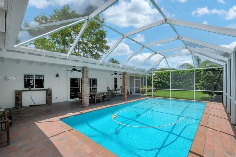 Casa en venta en Pinecrest, Florida, 5 dormitorios, 218.23 m2 № 1920944 - foto 3