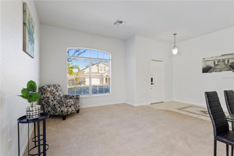 House in Davenport, Florida 5 bedrooms, 217.86 sq.m. № 1878326 - photo 5
