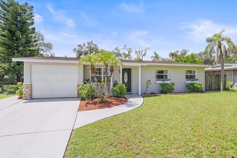 House in Sarasota, Florida 3 bedrooms, 91.88 sq.m. № 2310755