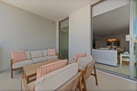 Copropriété à vendre à Sarasota, Floride: 2 chambres, 202.99 m2 № 1642937 - photo 13