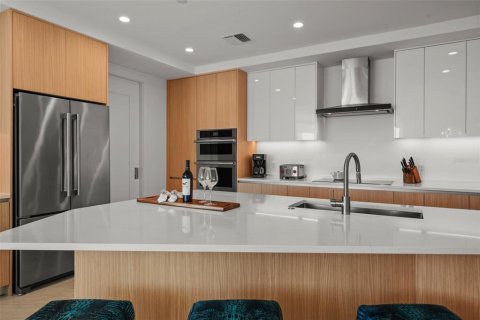 Copropriété à vendre à Sarasota, Floride: 2 chambres, 202.99 m2 № 1642937 - photo 24