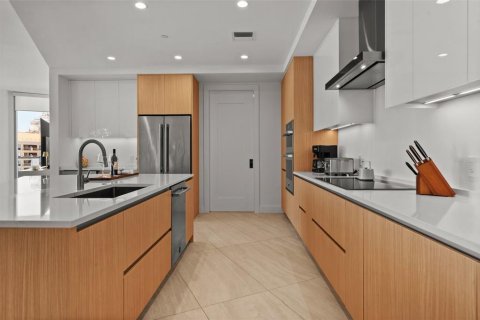 Copropriété à vendre à Sarasota, Floride: 2 chambres, 202.99 m2 № 1642937 - photo 30