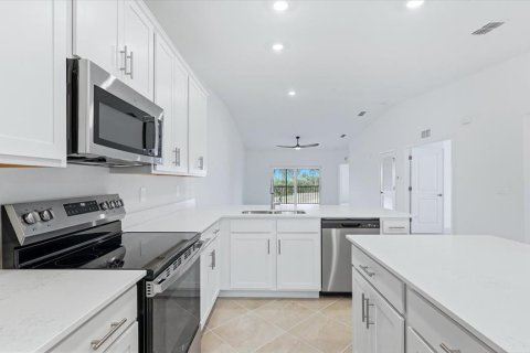 Copropriété à vendre à Venice, Floride: 2 chambres, 145.67 m2 № 2135274 - photo 9