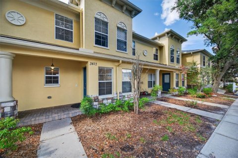Condo in Valrico, Florida, 3 bedrooms  № 1901940 - photo 2