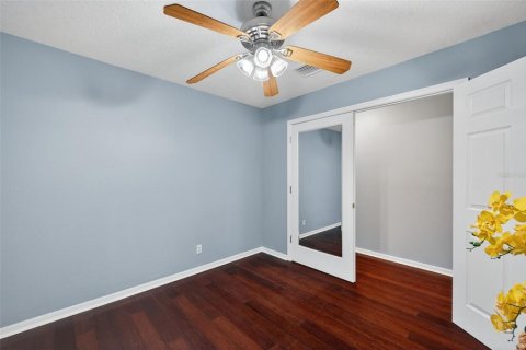 Condo in Valrico, Florida, 3 bedrooms  № 1901940 - photo 19