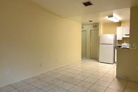 Appartement à louer à Dade City, Floride: 2 chambres, 81.29 m2 № 1870613 - photo 5
