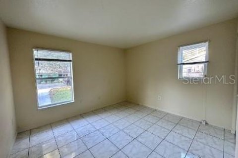 Appartement à louer à Dade City, Floride: 2 chambres, 81.29 m2 № 1870613 - photo 6