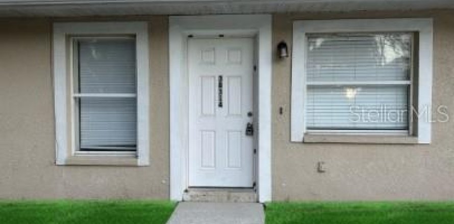 Appartement à Dade City, Floride 2 chambres, 81.29 m2 № 1870613