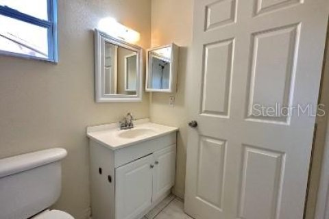Appartement à louer à Dade City, Floride: 2 chambres, 81.29 m2 № 1870613 - photo 8