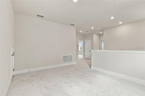 House in Odessa, Florida 4 bedrooms, 261.52 sq.m. № 2235669 - photo 29