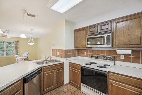 Купить кондоминиум в Орландо, Флорида 6 комнат, 114.08м2, № 1910813 - фото 4