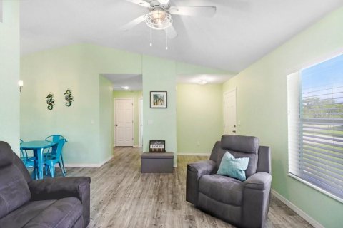 House in Lake Placid, Florida 2 bedrooms, 91.04 sq.m. № 1853633 - photo 5