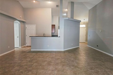 Villa ou maison à vendre à Largo, Floride: 3 chambres, 166.48 m2 № 2420067 - photo 10