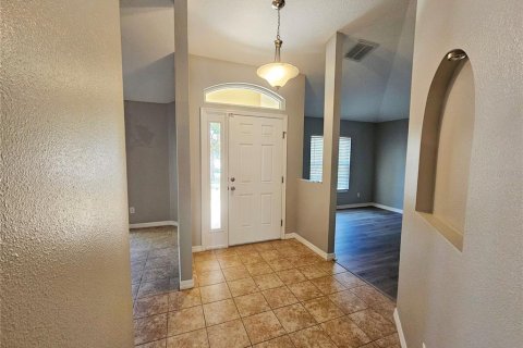 Villa ou maison à vendre à Largo, Floride: 3 chambres, 166.48 m2 № 2420067 - photo 2