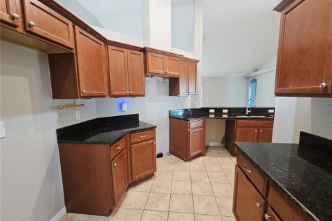 Villa ou maison à vendre à Largo, Floride: 3 chambres, 166.48 m2 № 2420067 - photo 12