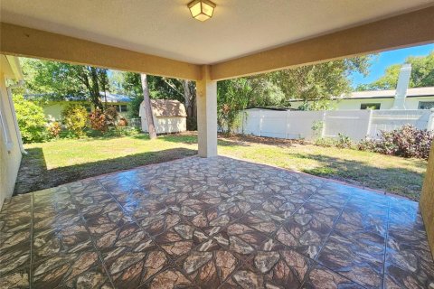 Villa ou maison à vendre à Largo, Floride: 3 chambres, 166.48 m2 № 2420067 - photo 27