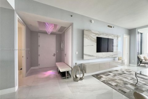 Condo à Sunny Isles Beach, Floride, 3 chambres  № 2169586