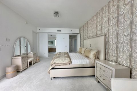 Copropriété à louer à Sunny Isles Beach, Floride: 3 chambres, 216.18 m2 № 2169586 - photo 14