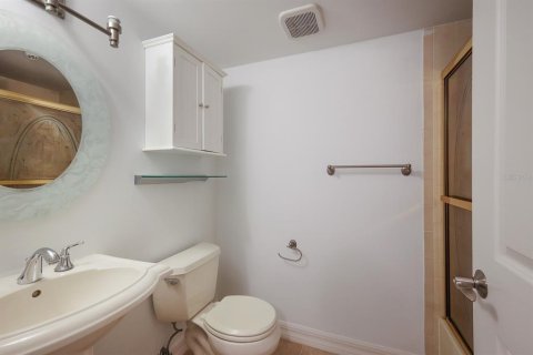 Copropriété à vendre à Sarasota, Floride: 2 chambres, 91.97 m2 № 1385367 - photo 22