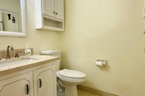 Condominio en venta en Boynton Beach, Florida, 1 dormitorio, 88.63 m2 № 2154534 - foto 14