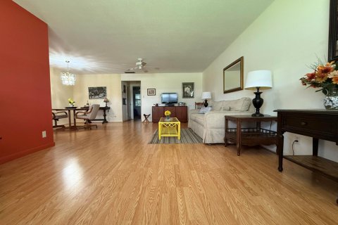 Condominio en venta en Boynton Beach, Florida, 1 dormitorio, 88.63 m2 № 2154534 - foto 5