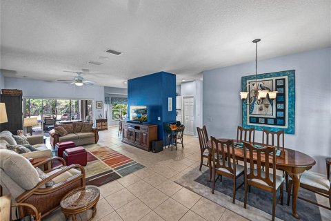 Casa en venta en Lake Wales, Florida, 3 dormitorios, 163.14 m2 № 1723950 - foto 12