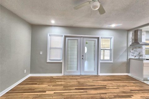 Casa en venta en Winter Haven, Florida, 3 dormitorios, 162.76 m2 № 1742651 - foto 26