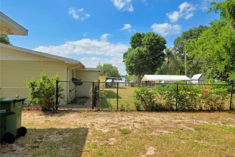 Casa en venta en Winter Haven, Florida, 3 dormitorios, 162.76 m2 № 1742651 - foto 17