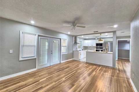Casa en venta en Winter Haven, Florida, 3 dormitorios, 162.76 m2 № 1742651 - foto 27